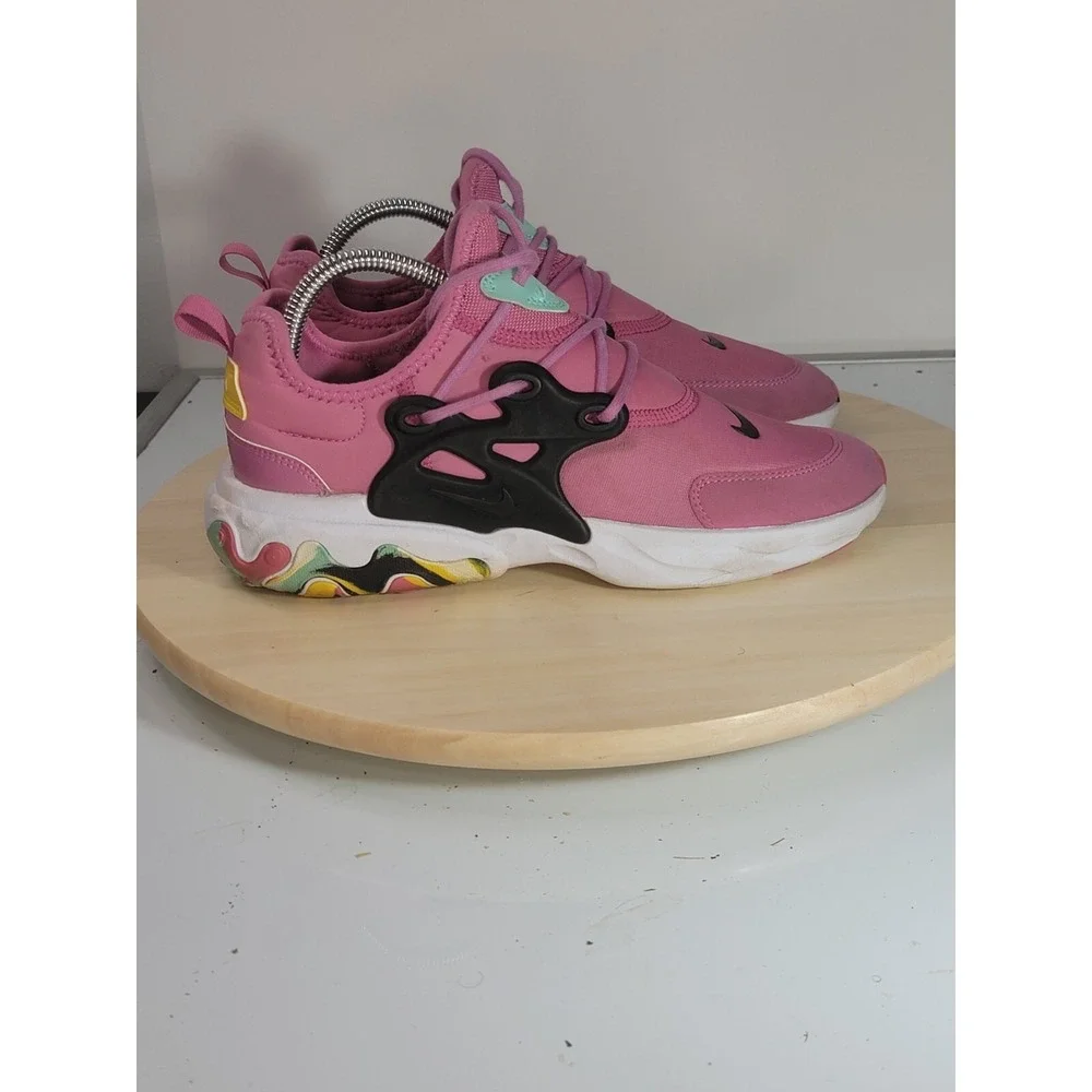 Nike React Presto Shoes, Cosmic Fuchsia/Black Size Women 7.5 Girl 6Y CD8140-600